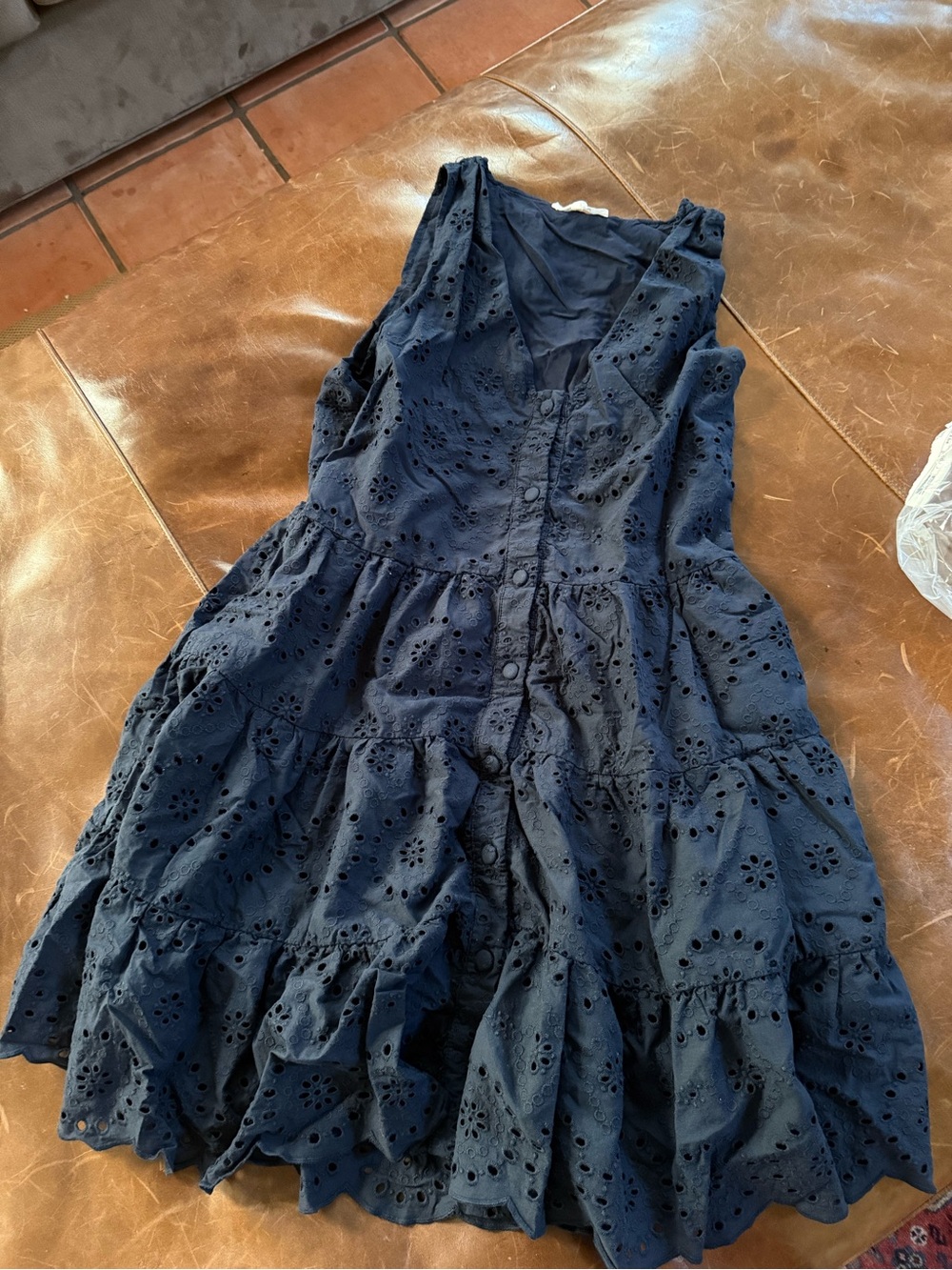 Splendid M navy blue, eyelet, sundress, tiered peasant skirt, flattering